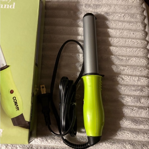 Green and Silver Curling Wand Conair Wavy Wand small stylers adds body - Picture 2 of 6